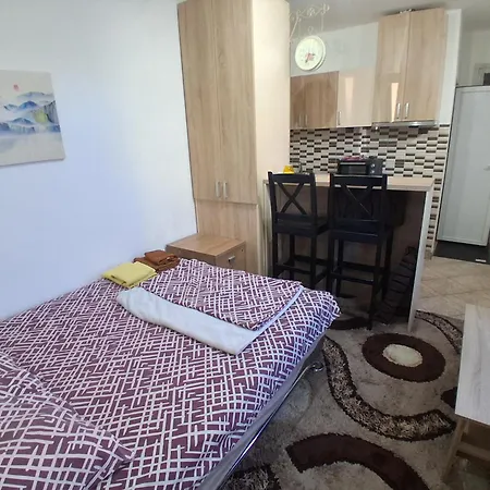 Studio19 Apartman *
